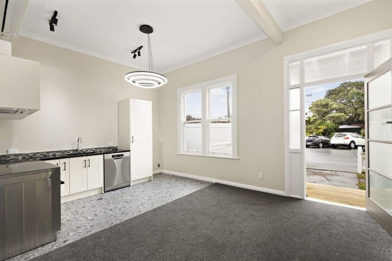 Photo of property in 125 Richmond Street, Petone, Lower Hutt, 5012