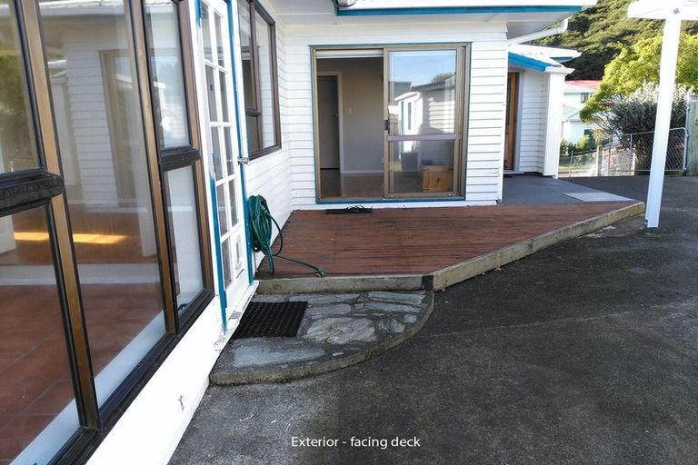 Photo of property in 19 Kaimanawa Street, Paraparaumu, 5032