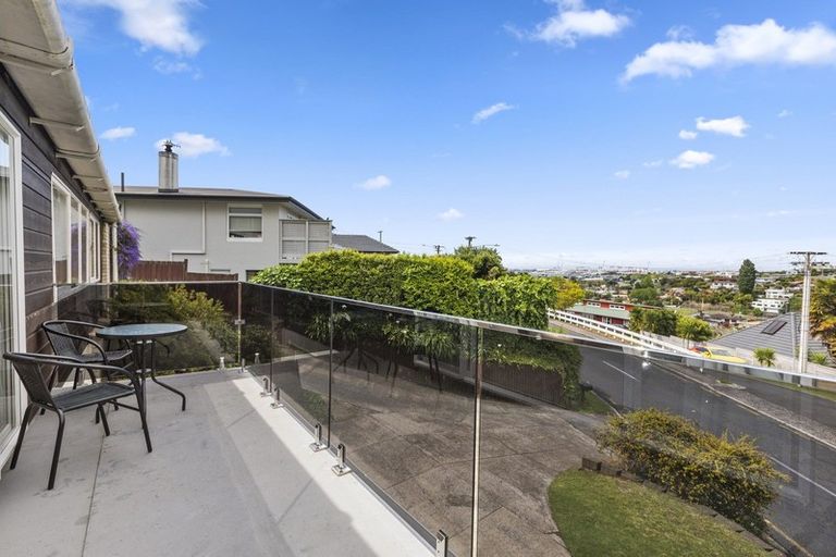 Photo of property in 65 Hinewa Road, Otumoetai, Tauranga, 3110