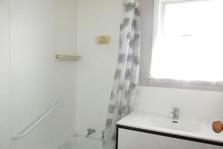 Photo of property in 10 Haig Street, Wairoa, 4108