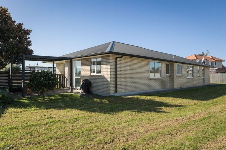 Photo of property in 3 Island Vista, Athenree, Waihi Beach, 3177