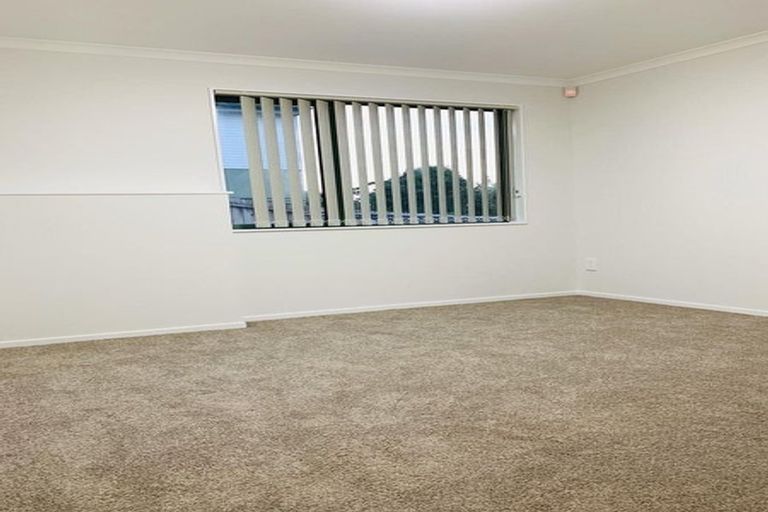 Photo of property in 91 Kamara Road, Glen Eden, Auckland, 0602