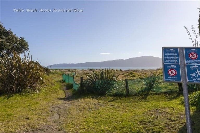 Photo of property in 98 Manly Street, Paraparaumu Beach, Paraparaumu, 5032
