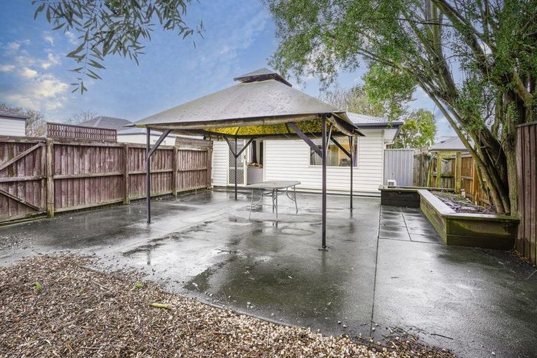 Photo of property in 34a Roche Avenue, Upper Riccarton, Christchurch, 8041