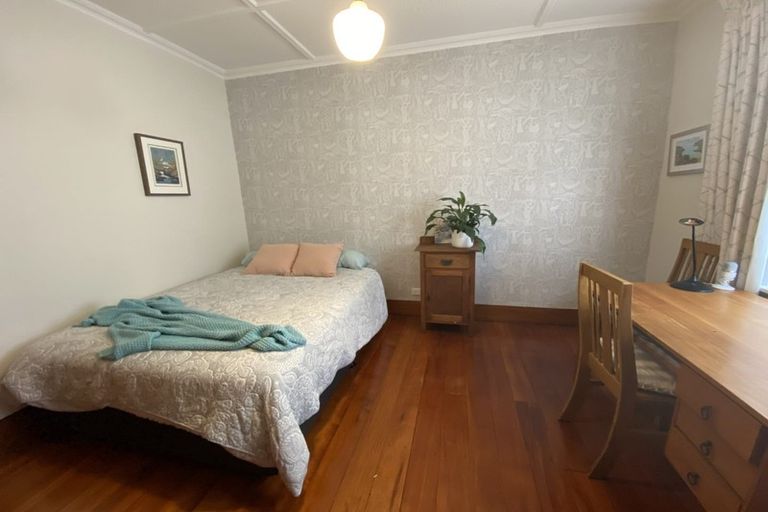 Photo of property in 52 Dundas Street, Seatoun, Wellington, 6022