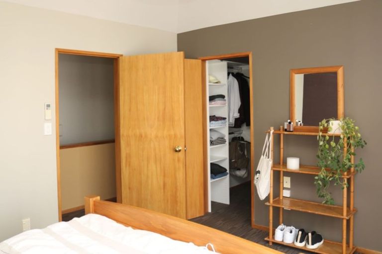 Photo of property in 97 Viewmont Drive, Harbour View, Lower Hutt, 5010