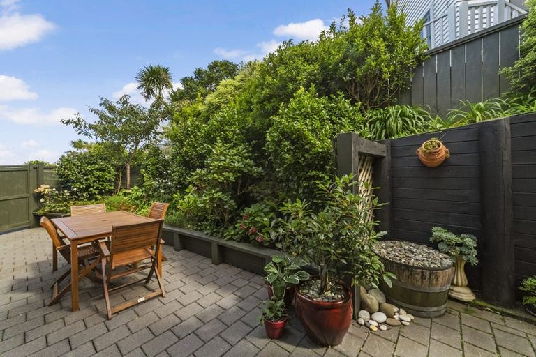 Photo of property in 101c Karepa Street, Brooklyn, Wellington, 6021