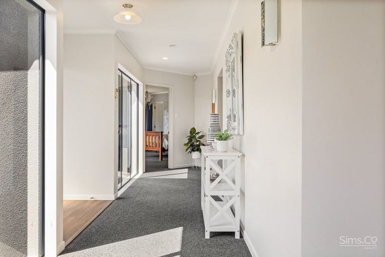 Photo of property in 14 Simpson Road, Westmere, Whanganui, 4574