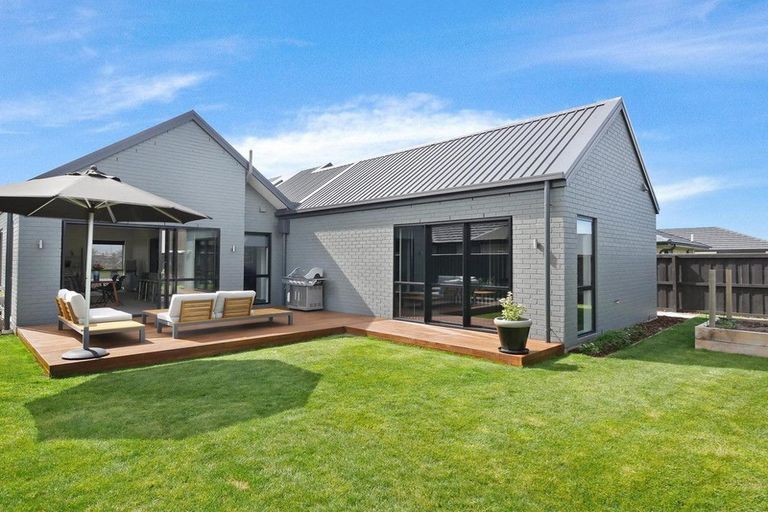 Photo of property in 24 Hartford Crescent, Rolleston, 7615