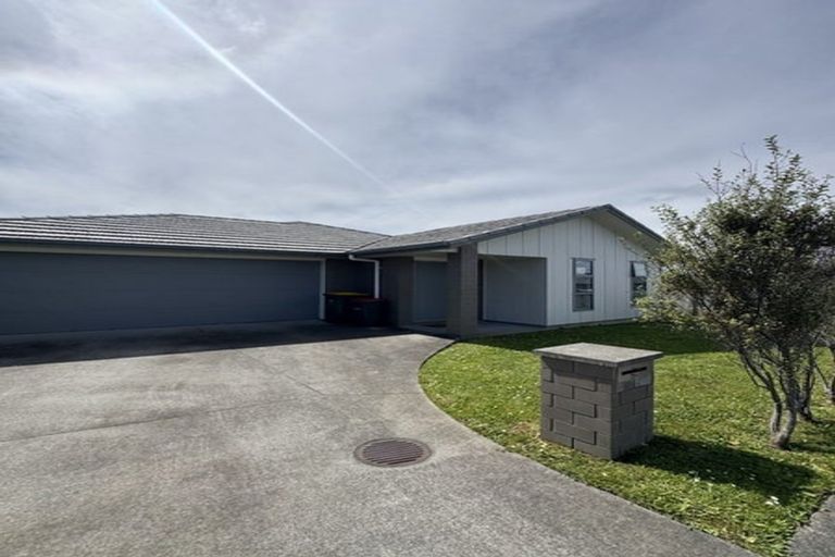 Photo of property in 29 Nellie Drive, Kumeu, 0810