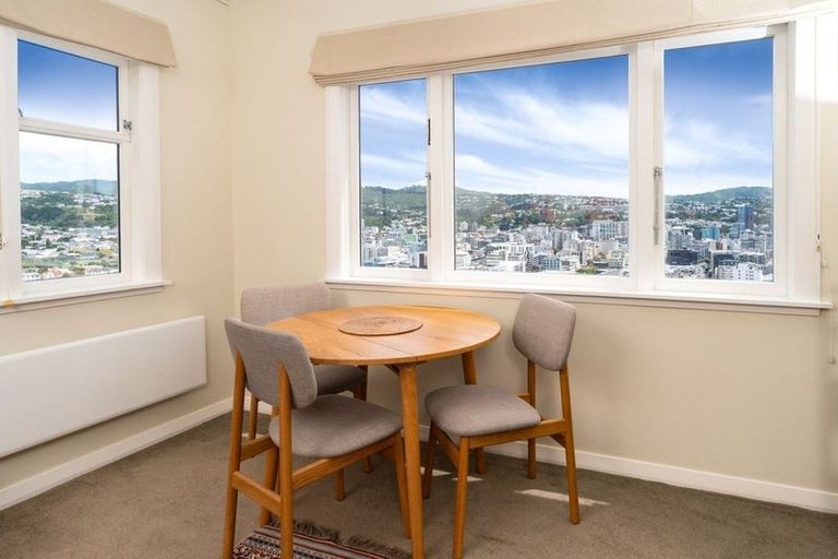 Photo of property in 109f7 Majoribanks Street, Mount Victoria, Wellington, 6011