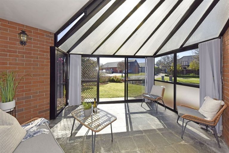 Photo of property in 28b Inglewood Place, Avonhead, Christchurch, 8042