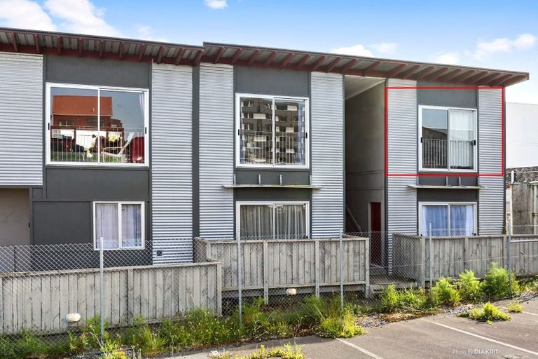 Photo of property in 12/3 Kelvin Grove, Te Aro, Wellington, 6011