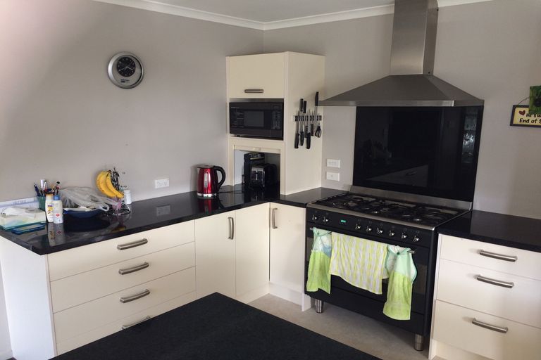 Photo of property in 320 Gleneagles Drive, Te Awamutu, 3800