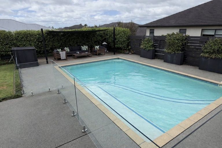 Photo of property in 15 Top Road, Pukekohe, 2120