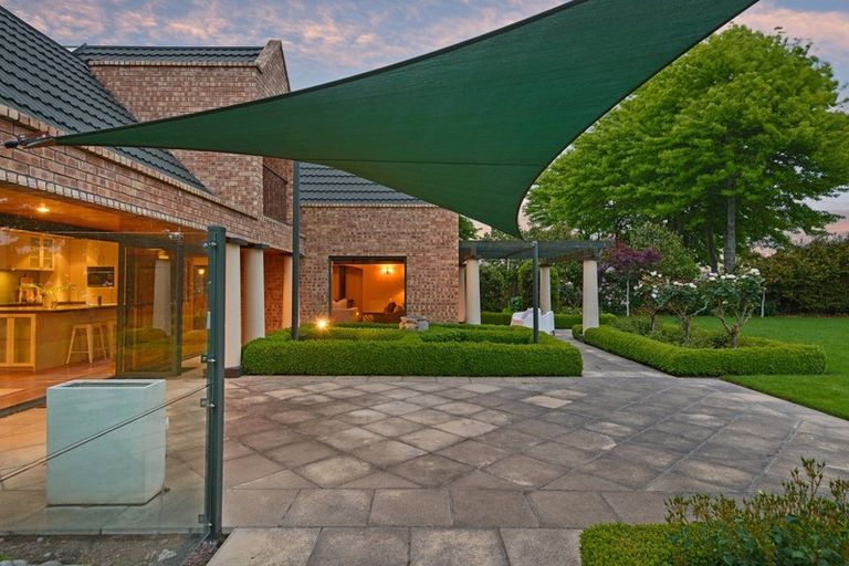 Photo of property in 60 Regent's Park Drive, Casebrook, Christchurch, 8051