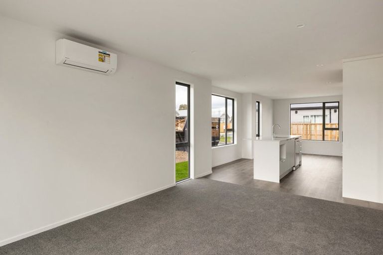 Photo of property in 7 Victor Way, Hamilton Lake, Hamilton, 3204