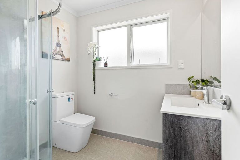 Photo of property in 28 Rainsford Road, Pukekohe, 2120