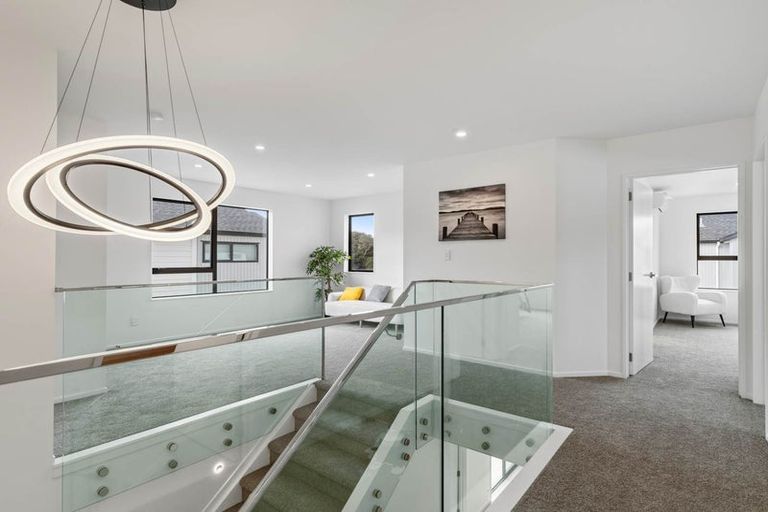 Photo of property in 5a Breeze Lane, Silverdale, 0932