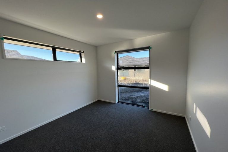 Photo of property in 10 Ned Place, Halswell, Christchurch, 8025