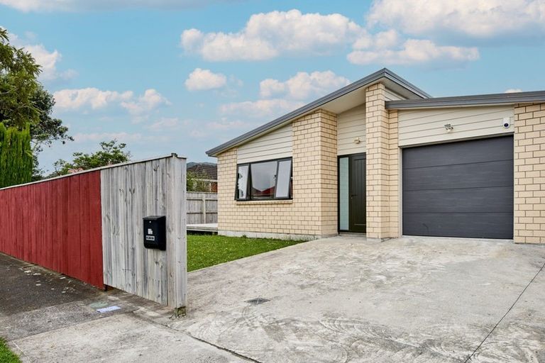 Photo of property in 12a Atiawa Crescent, Waiwhetu, Lower Hutt, 5010