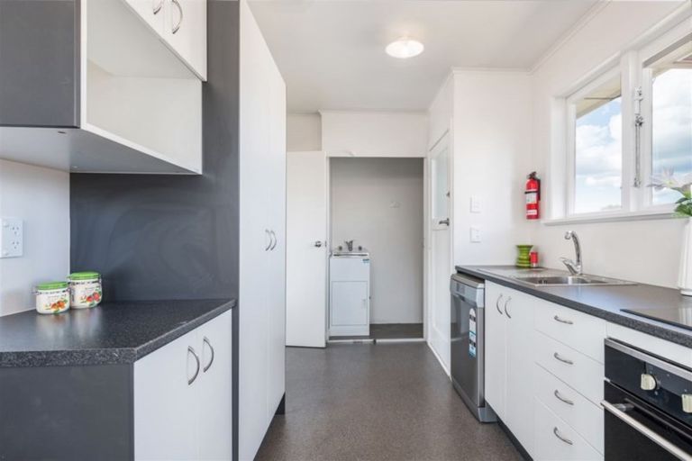 Photo of property in 634 Te Atatu Road, Te Atatu Peninsula, Auckland, 0610