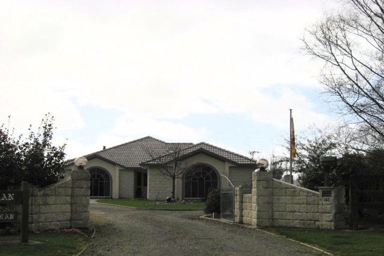 Photo of property in 165 Fairfield Road, Levin, 5510