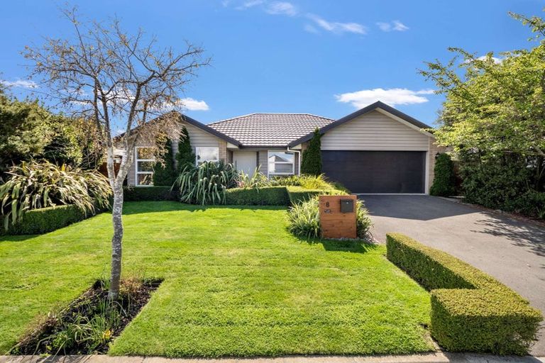 Photo of property in 8 Te Aika Street, Marshland, Christchurch, 8083