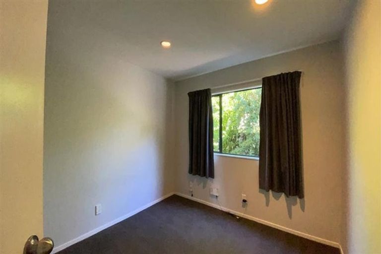 Photo of property in 368 West Coast Road, Glen Eden, Auckland, 0602
