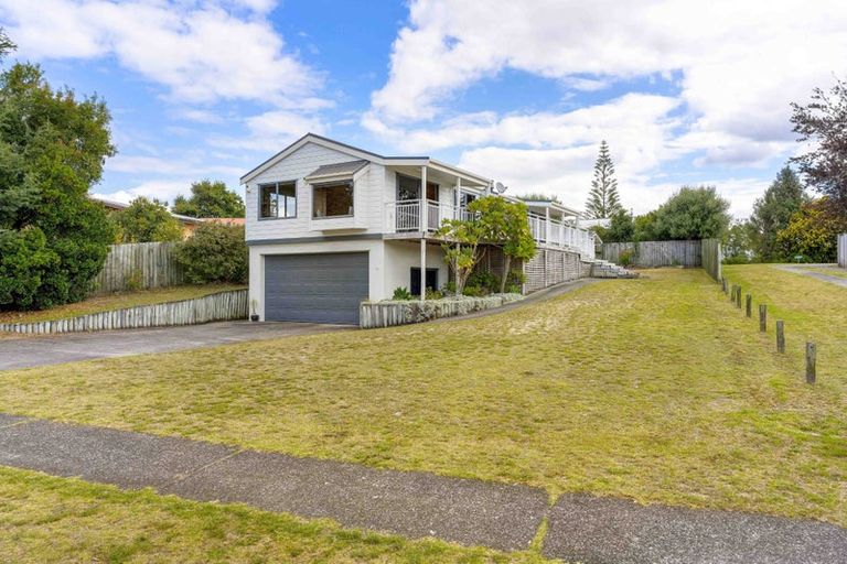 Photo of property in 11 Pleasant Place, Pauanui, Hikuai, 3579