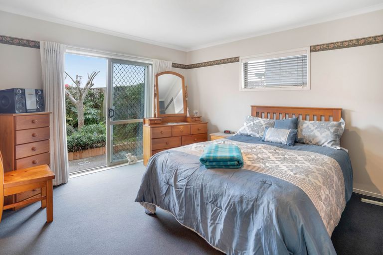Photo of property in 143b Dixon Street, Masterton, 5810