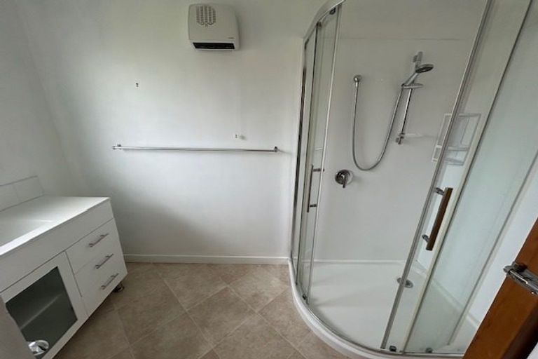 Photo of property in 5 Waverley Street, Waipawa, 4210