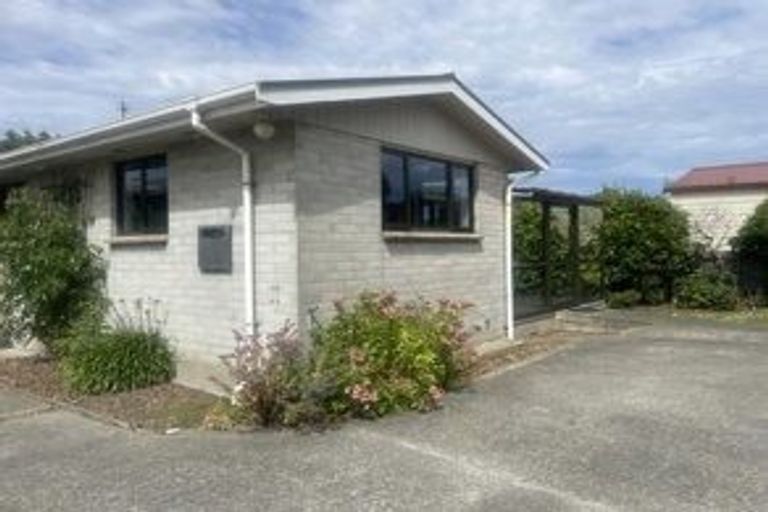 Photo of property in 13 Jenkin Street, Strathern, Invercargill, 9812