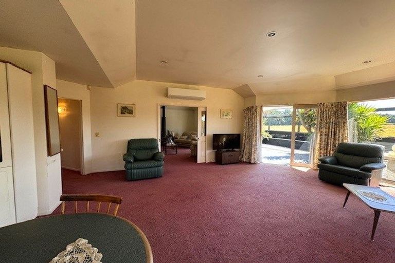 Photo of property in 44 Roydon Drive, Templeton, Christchurch, 8042