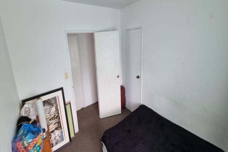 Photo of property in 3 Robertson Road, Favona, Auckland, 2024