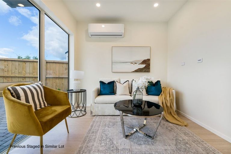 Photo of property in 6c Law Street, Torbay, Auckland, 0630