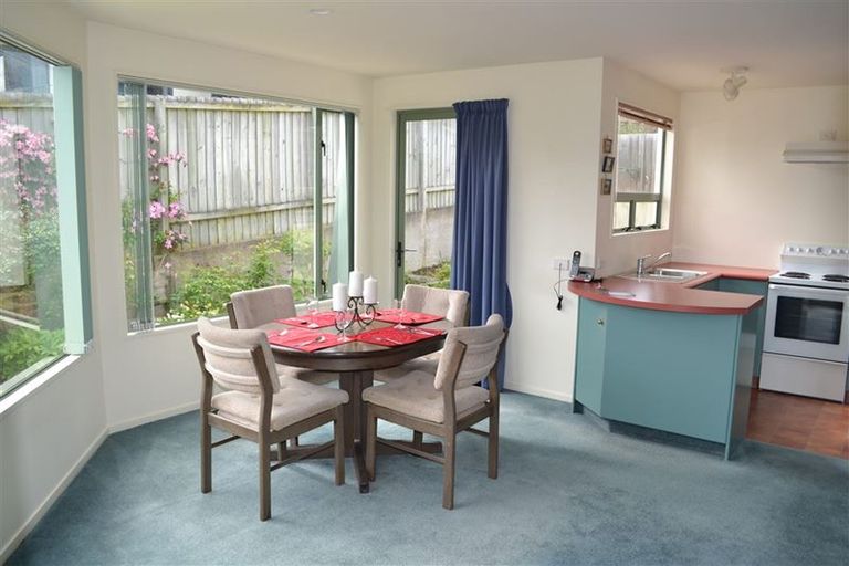 Photo of property in 2/2 Temple Crescent, Gleniti, Timaru, 7910