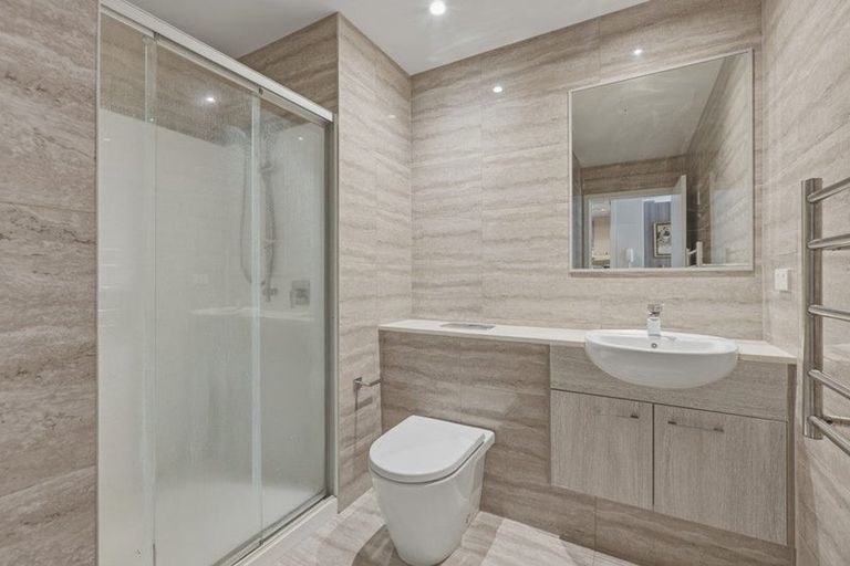 Photo of property in 207/3 Rose Garden Lane, Albany, Auckland, 0632