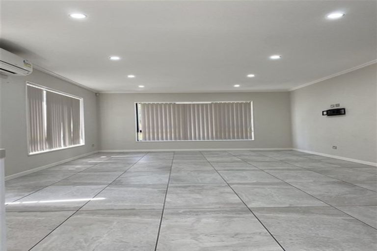 Photo of property in 33a Hamilton Road, Papatoetoe, Auckland, 2025