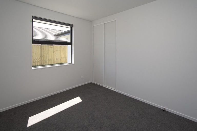 Photo of property in 24 Dallimore Drive, Belfast, Christchurch, 8051