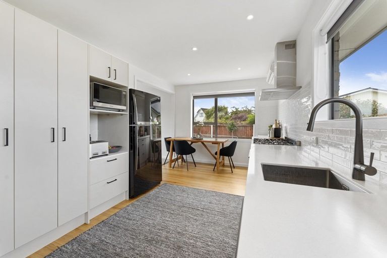 Photo of property in 4 Chevy Place, Hoon Hay, Christchurch, 8025