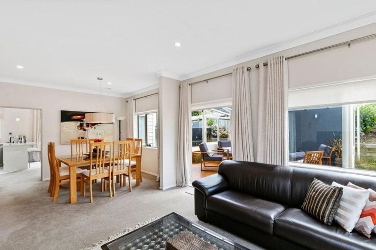 Photo of property in 24 Mauldeth Terrace, Churton Park, Wellington, 6037