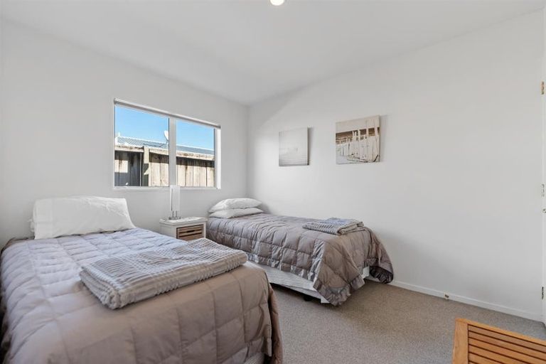 Photo of property in 28 Success Court, Omaha, 0986