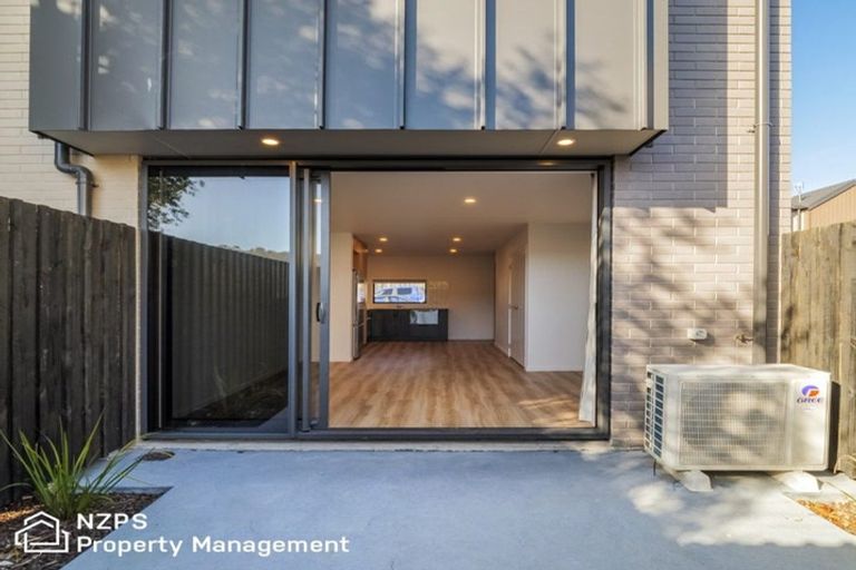 Photo of property in 28 Dallas Lane, Caversham, Dunedin, 9012