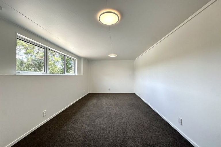 Photo of property in 119 Stokes Valley Road, Stokes Valley, Lower Hutt, 5019