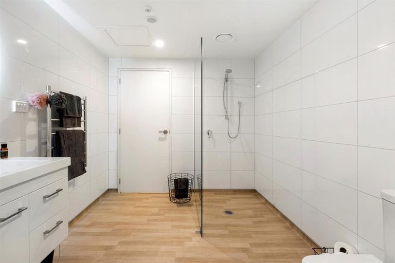 Photo of property in 11 East Street, Papakura, 2110