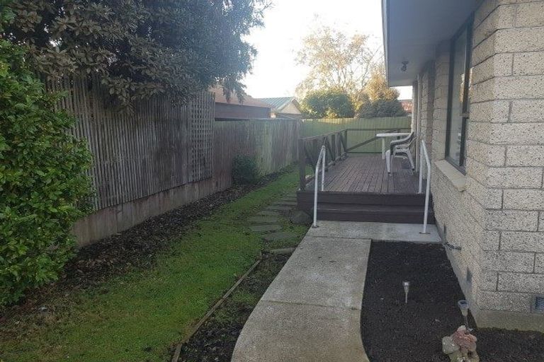 Photo of property in 2/49 Rahera Street, Spreydon, Christchurch, 8024