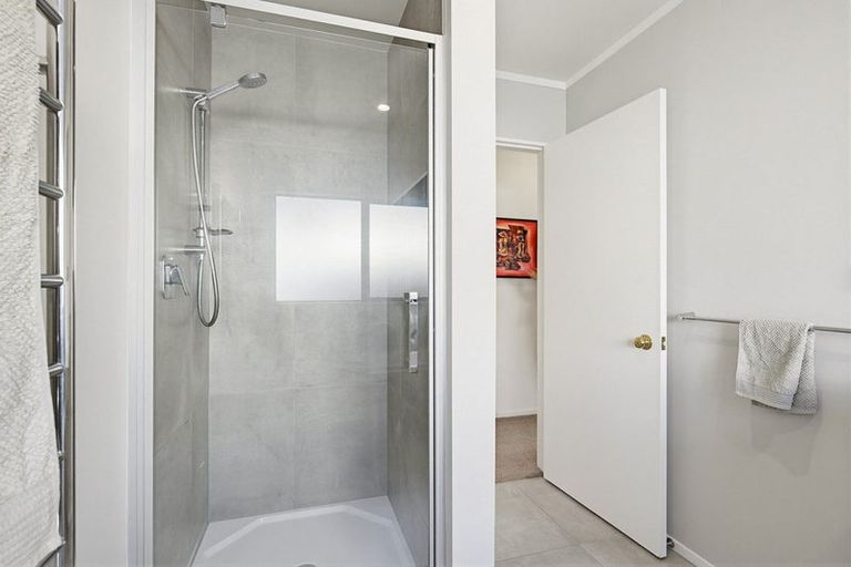 Photo of property in 22 Weka Street, Miramar, Wellington, 6022