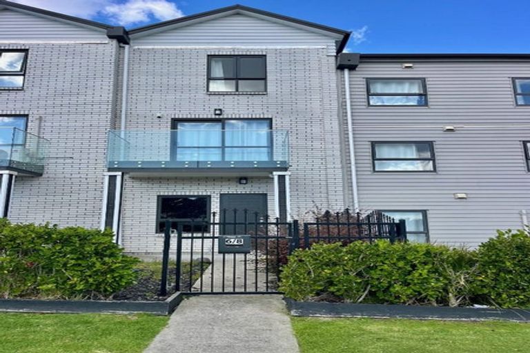 Photo of property in 6/8 Kerrs Road, Wiri, Auckland, 2104
