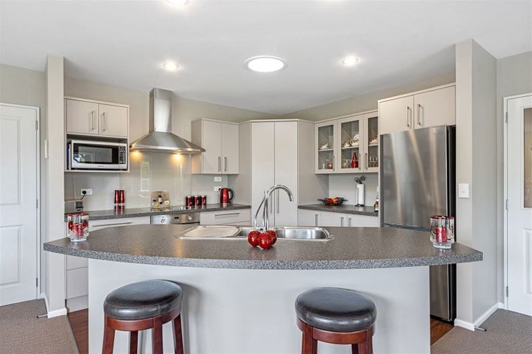 Photo of property in 1 Ross Place, Northwood, Christchurch, 8051